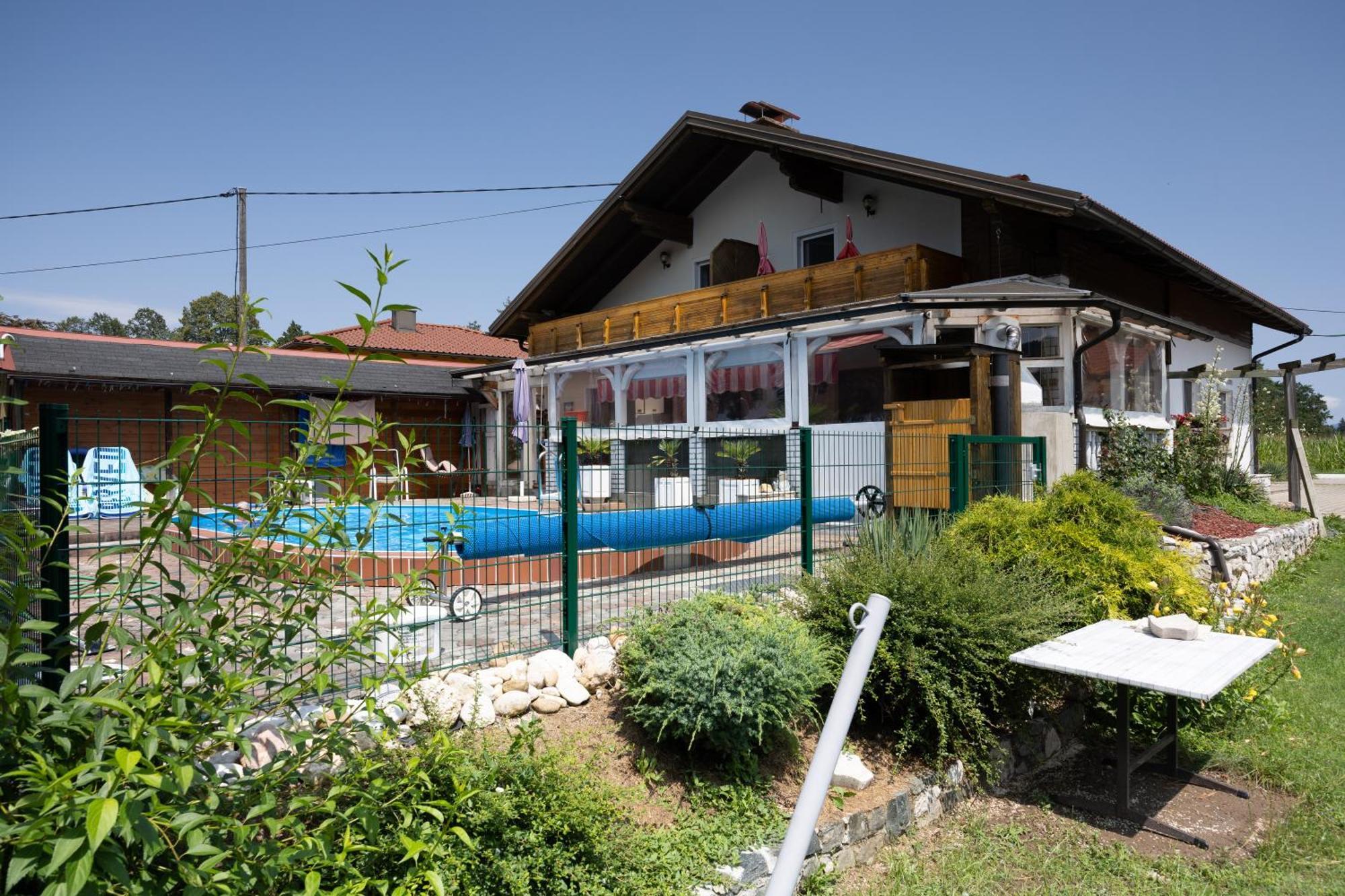Christis Apartments Eberndorf Dış mekan fotoğraf