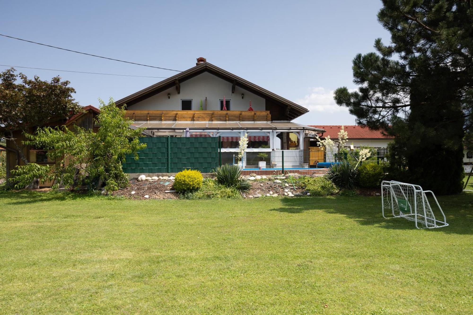 Christis Apartments Eberndorf Dış mekan fotoğraf