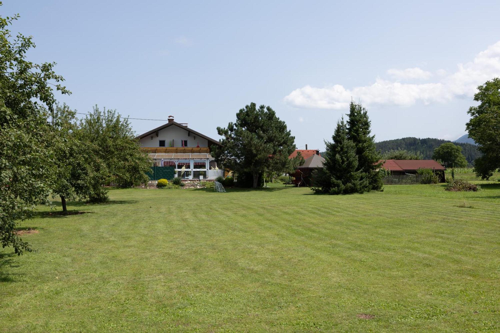 Christis Apartments Eberndorf Dış mekan fotoğraf